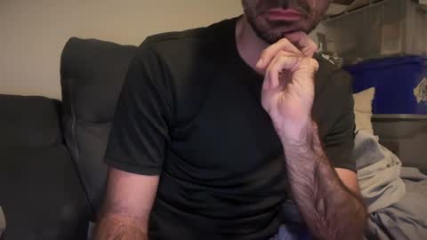 Snapshot of indiscriminator chatting on January 2025 06:27:02 AM just1dude online show from January 2025 06:27:02 AM