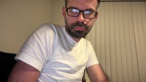 Snapshot of indiscriminator chatting on November 2025 08:14:01 AM just1dude online show from November 2025 08:14:01 AM