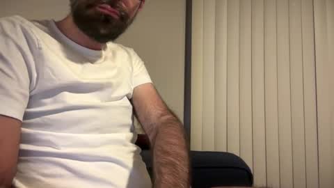 Snapshot of indiscriminator chatting on November 2025 07:30:01 AM just1dude online show from November 2025 07:30:01 AM