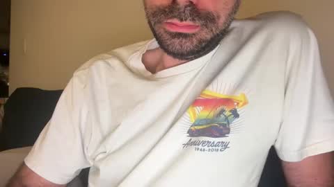 Snapshot of indiscriminator chatting on February 2026 04:55:01 AM just1dude online show from February 2026 04:55:01 AM