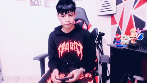 Snapshot of indomitablebeast chatting on January 2025 04:07:01 AM matias online show from January 2025 04:07:01 AM