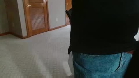 Indyguy7636 online show from December 2025 04:16:01 PM