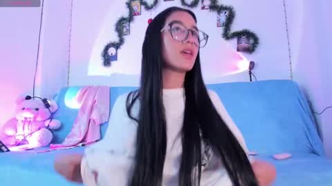 Snapshot of ineedmydaddy_ chatting on December 2024 02:40:01 AM Luna online show from December 2024 02:40:01 AM