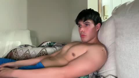 Lucas online show from December 2024 03:02:02 AM