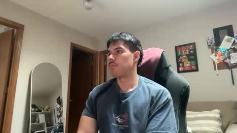 Snapshot of infamouslucas chatting on April 2026 05:00:02 PM Lucas online show from April 2026 05:00:02 PM
