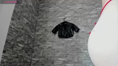 Snapshot of inferno_molly chatting on October 2025 03:53:01 PM MOLLY online show from October 2025 03:53:01 PM