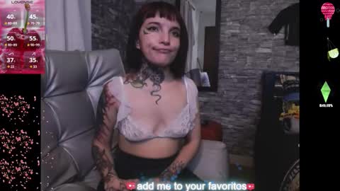 Snapshot of inferno_molly chatting on October 2025 06:02:02 AM MOLLY online show from October 2025 06:02:02 AM