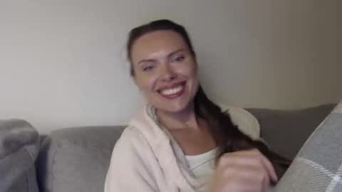 Sweet girl online show from April 2026 08:26:01 PM