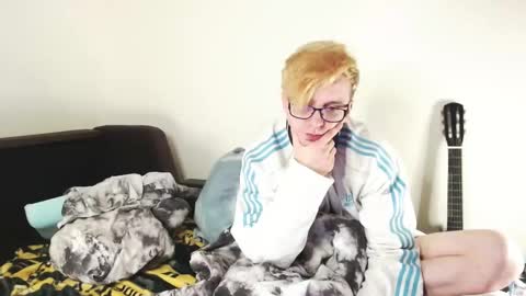 Snapshot of infinity_of_love chatting on November 2025 07:03:01 PM Jeremy online show from November 2025 07:03:01 PM