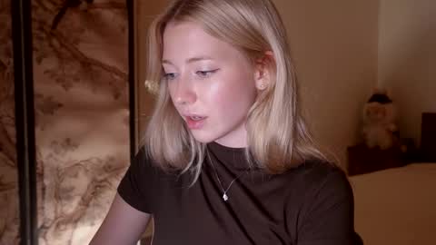 Snapshot of infinitysoul_ chatting on November 2025 04:38:02 PM Alexa.. Inst Fansly infinitysoul online show from November 2025 04:38:02 PM