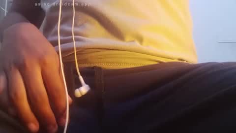 Snapshot of ingloriousuncut chatting on February 2026 05:52:01 PM Inglorious Hairy Uncut online show from February 2026 05:52:01 PM