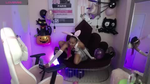 ingrid03_taffur online show from October 2025 06:53:02 PM