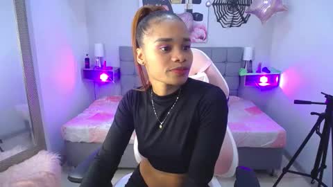 ingrid03_taffur online show from November 2025 08:08:01 PM