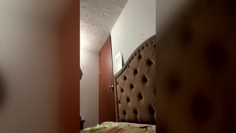ingrieth12 online show from May 2026 02:28:02 AM
