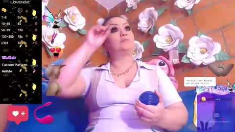 Ingrit online show from December 2025 02:11:01 PM