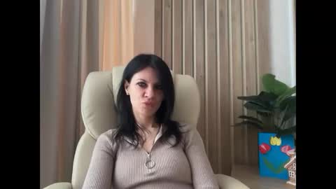 Snapshot of injaathome chatting on April 2026 06:03:02 AM InjaAtHome online show from April 2026 06:03:02 AM