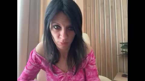 Snapshot of injaathome chatting on May 2026 05:59:01 AM InjaAtHome online show from May 2026 05:59:01 AM