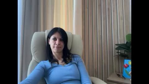 Snapshot of injaathome chatting on May 2026 06:42:01 AM InjaAtHome online show from May 2026 06:42:01 AM