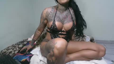 ink bella online show from October 2025 10:01:01 AM