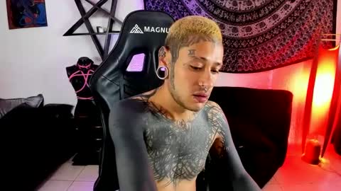 Dani  online show from September 2025 09:20:02 PM