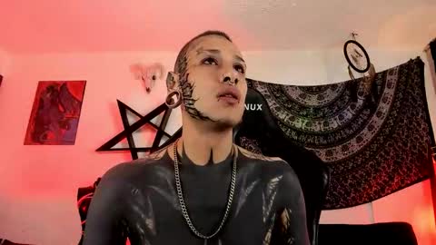 Snapshot of ink_u_buzz chatting on February 2026 11:41:01 PM Dani online show from February 2026 11:41:01 PM