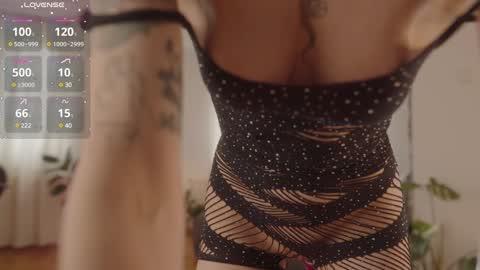 Xenia online show from February 2025 09:19:01 AM