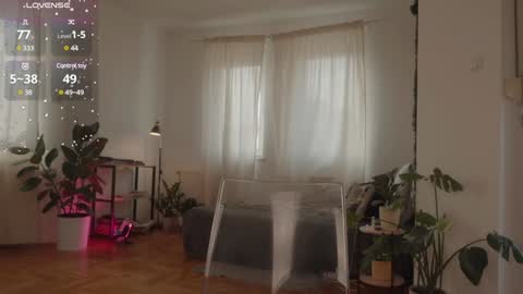 Xenia online show from February 2025 12:25:02 PM