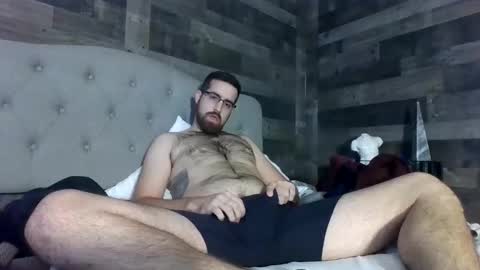 Snapshot of inmybackyard chatting on November 2025 02:28:01 PM InMyBackyard online show from November 2025 02:28:01 PM