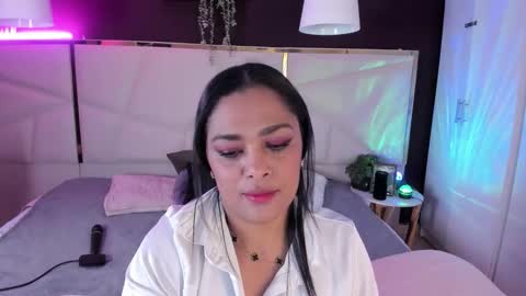 Snapshot of inndrahot chatting on December 2025 03:45:02 AM Indra online show from December 2025 03:45:02 AM