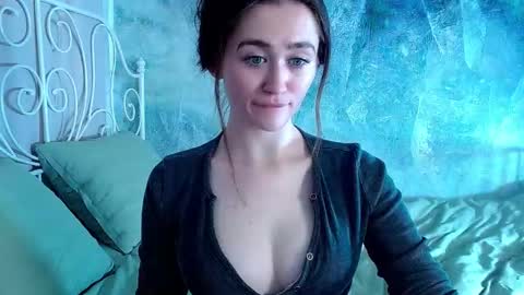 Lina online show from February 2026 09:19:01 AM