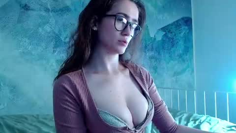 Lina online show from May 2026 10:50:03 PM