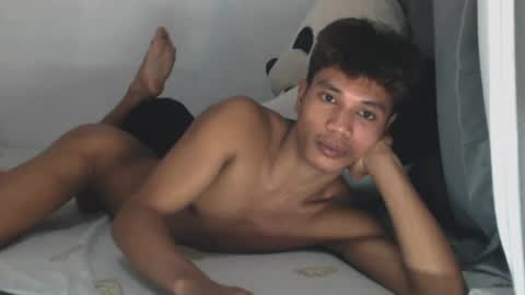 Snapshot of innocent_evil05 chatting on June 2026 12:36:01 AM SHAN online show from June 2026 12:36:01 AM
