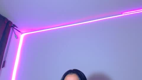 Snapshot of innocent_fox chatting on February 2026 03:00:02 AM Abril online show from February 2026 03:00:02 AM