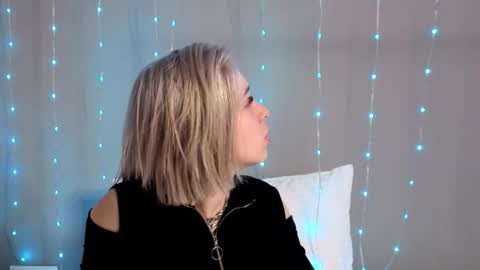 Kate online show from February 2026 06:22:01 AM