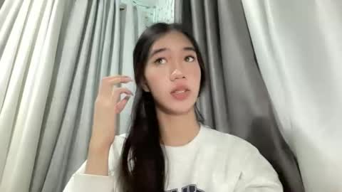 Reign online show from May 2026 11:35:01 PM