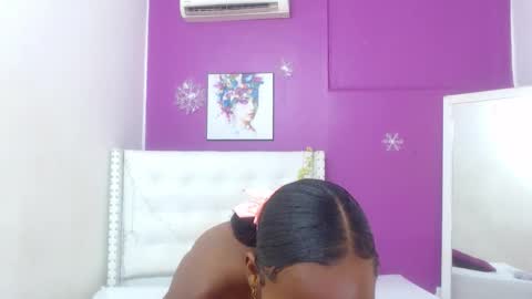 Snapshot of innocent_sexybaby chatting on October 2025 08:28:01 PM innocent_sexybaby online show from October 2025 08:28:01 PM