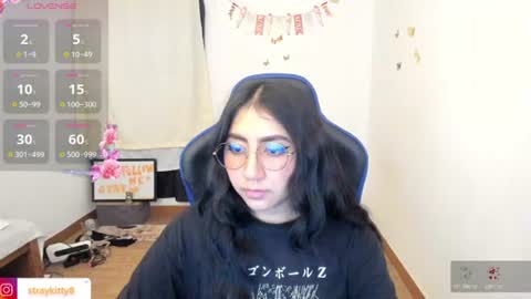 Luna        online show from June 2026 10:19:02 PM