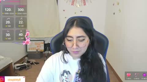 Luna        online show from August 2026 08:47:01 PM