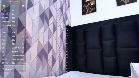 Snapshot of innocentlady_ chatting on February 2025 03:24:02 PM SELENA online show from February 2025 03:24:02 PM