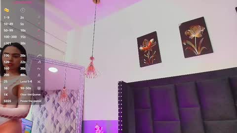 Snapshot of innocentlady_ chatting on February 2025 12:26:02 PM SELENA online show from February 2025 12:26:02 PM