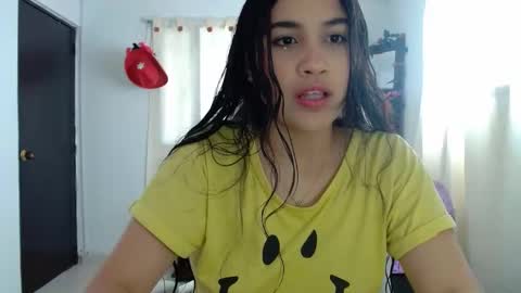 Snapshot of inocentheaven chatting on February 2025 01:22:01 PM Celeste online show from February 2025 01:22:01 PM