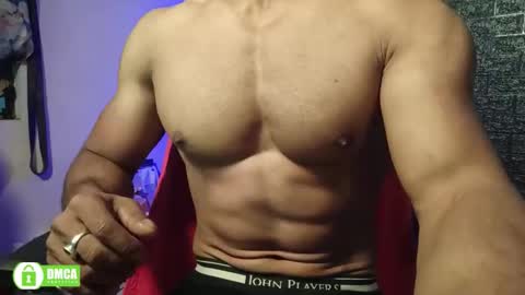 insanestud_miles2 online show from December 2025 02:13:02 PM