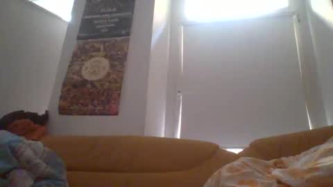 insanesunrise online show from May 2026 05:45:02 PM