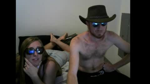 Snapshot of intcouple24 chatting on September 2025 06:02:02 AM intcouple24 online show from September 2025 06:02:02 AM