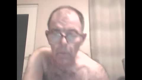 Snapshot of inthemood63 chatting on December 2024 12:10:02 AM inthemood63 online show from December 2024 12:10:02 AM