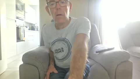 Snapshot of inthemood63 chatting on September 2025 03:45:01 PM inthemood63 online show from September 2025 03:45:01 PM