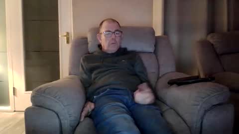 Snapshot of inthemood63 chatting on October 2025 05:57:02 PM inthemood63 online show from October 2025 05:57:02 PM