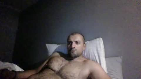 Snapshot of intolder35 chatting on April 2026 12:10:01 PM intolder35 online show from April 2026 12:10:01 PM