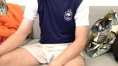 Snapshot of introvertgamer chatting on July 2026 09:10:02 PM introvertgamer online show from July 2026 09:10:02 PM