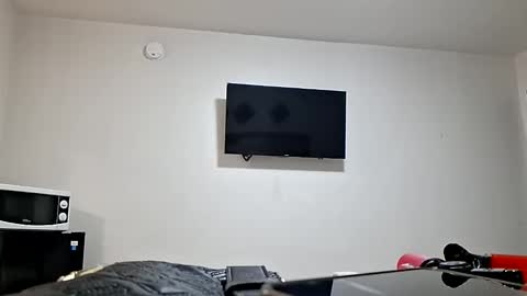 irenardo1 online show from March 2026 05:02:02 AM